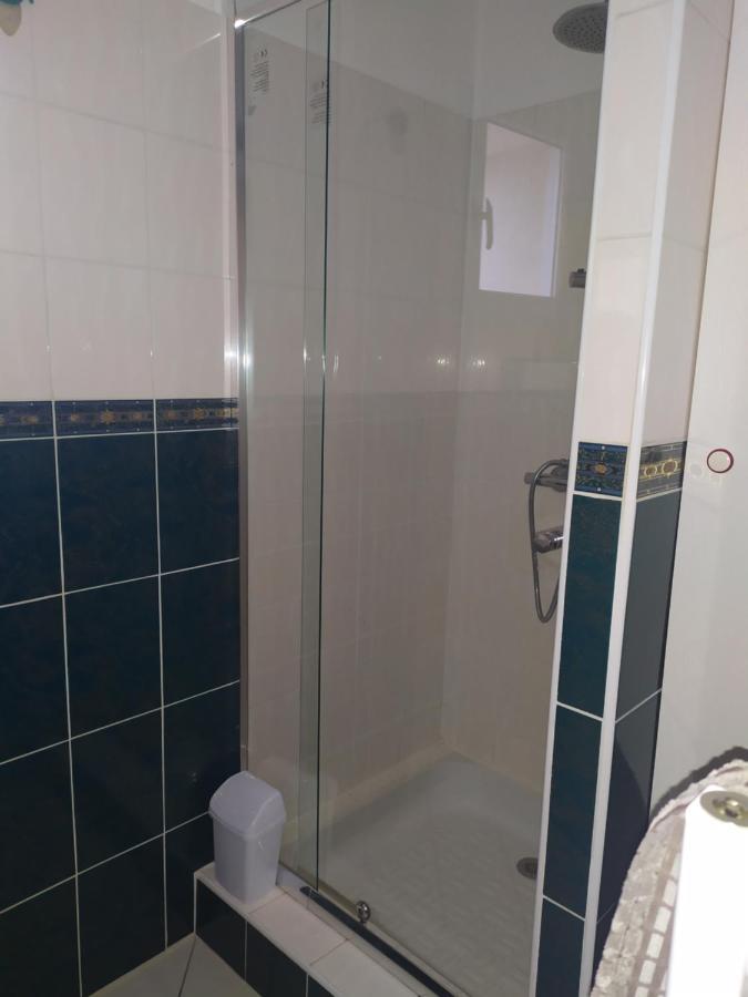 Chez Fabienne T1 Apartment Le Breuil-sur-Couze Exterior photo
